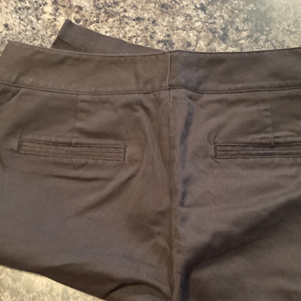 Dockers woman’s shorts - Picture 2 of 5